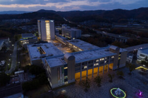 福山大学 未来創造館