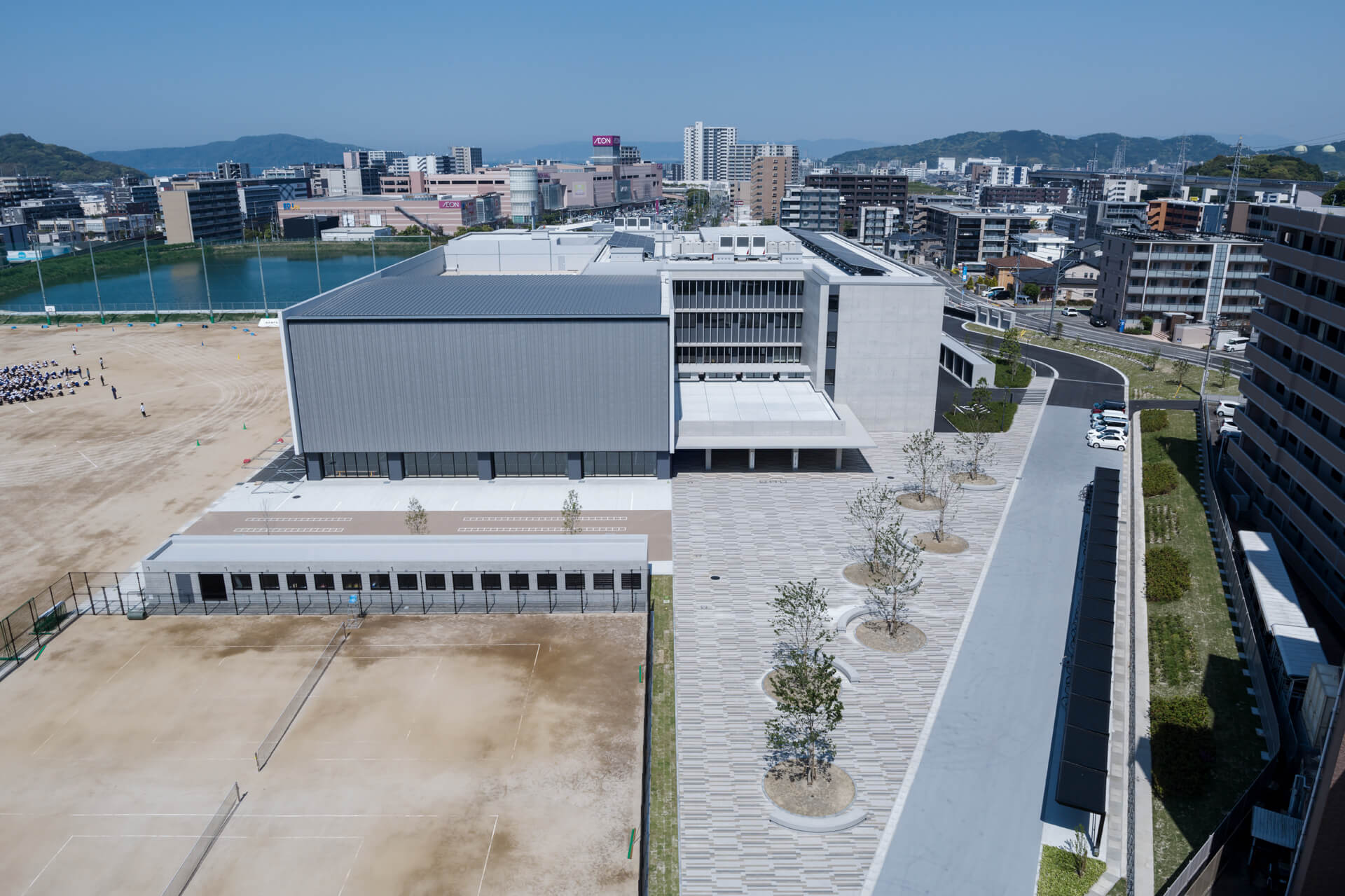 周船寺中学校